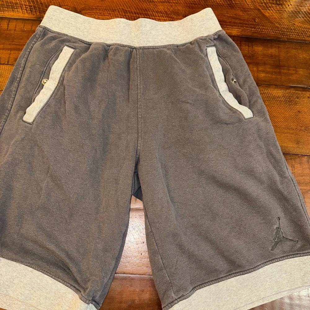 Men’s Jordan sweat shorts. Dark grey with light grey trim. Size M